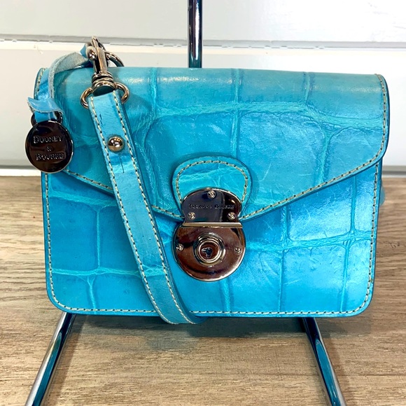 Dooney & Bourke Blue Croc  Crossbody Flap with Lock and key.   Made in Italy - Picture 1 of 6